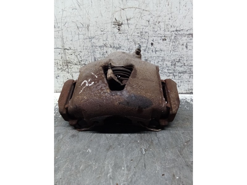 Recambio de pinza freno delantera izquierda para opel omega a (v87) 2.0 (f19, m19, n19) referencia OEM IAM   