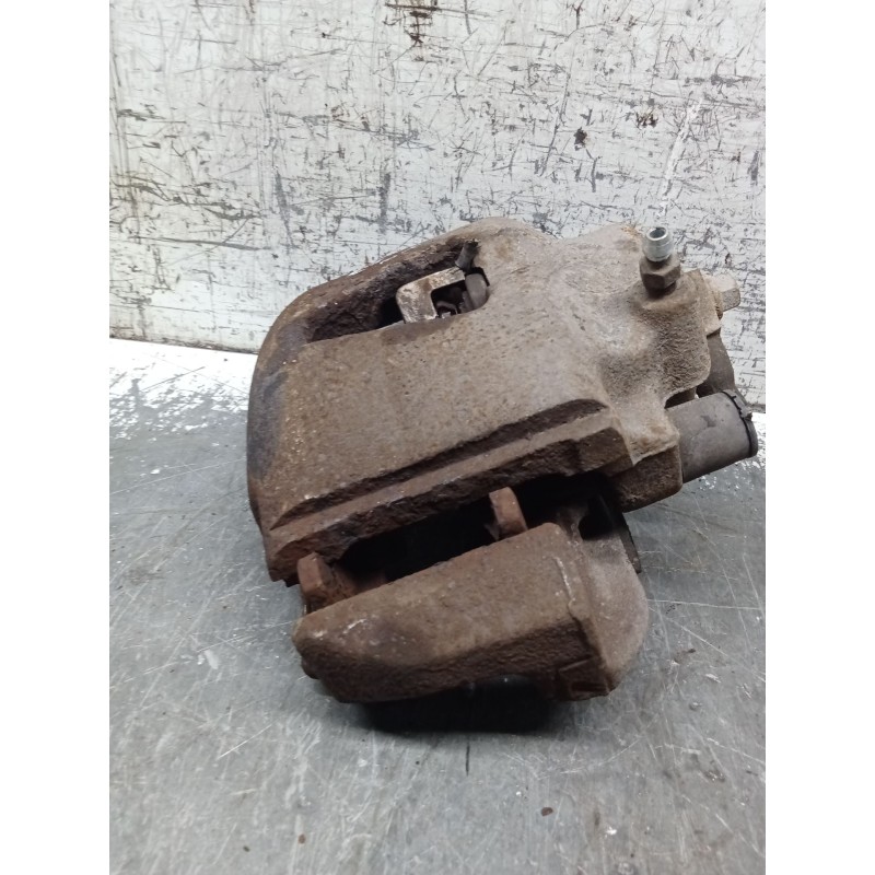 Recambio de pinza freno delantera izquierda para opel omega a (v87) 2.0 (f19, m19, n19) referencia OEM IAM   
