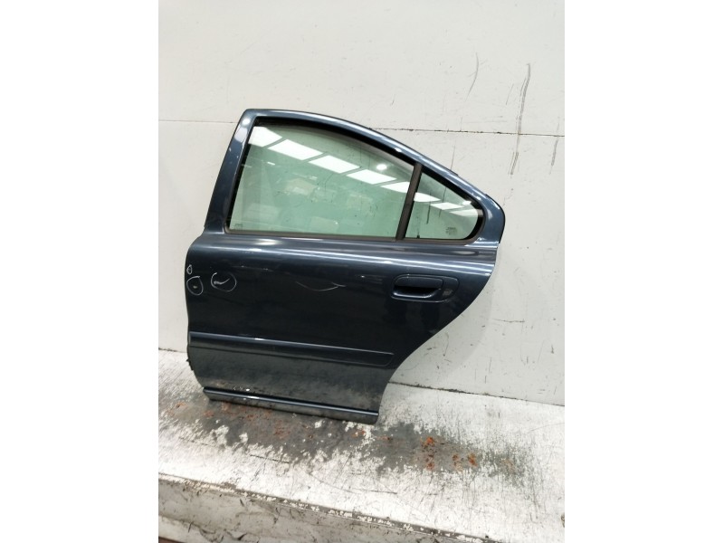 Recambio de puerta trasera izquierda para volvo s60 i (384) d5 referencia OEM IAM  4P 