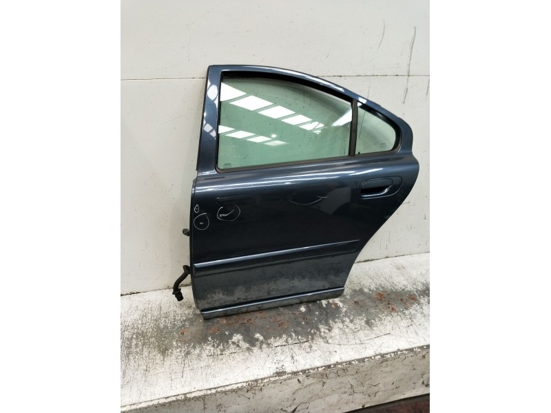Recambio de puerta trasera izquierda para volvo s60 i (384) d5 referencia OEM IAM  4P 