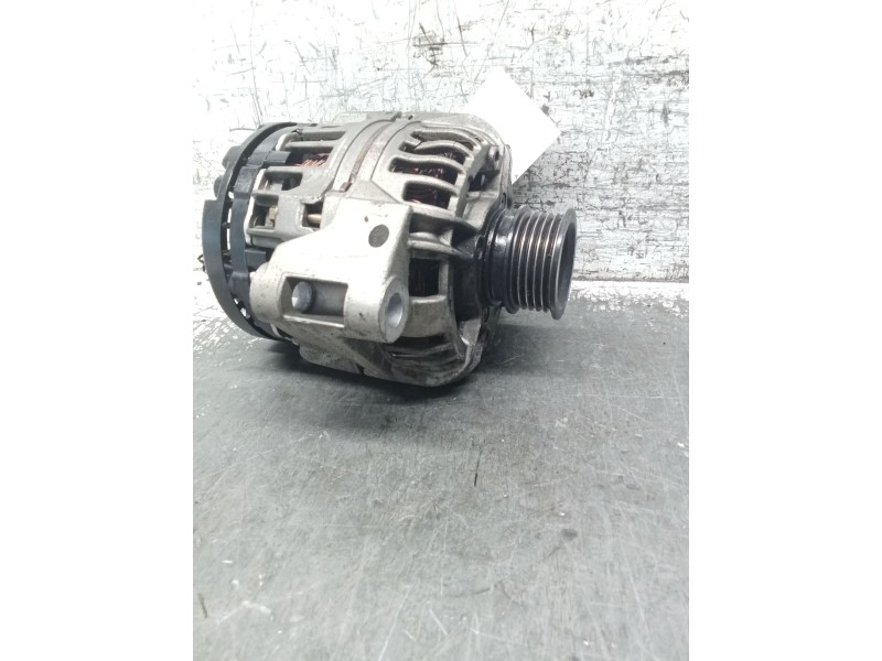 Recambio de alternador para rover 45 i sedán (rt) 1.6 referencia OEM IAM 0124225011  BOSCH