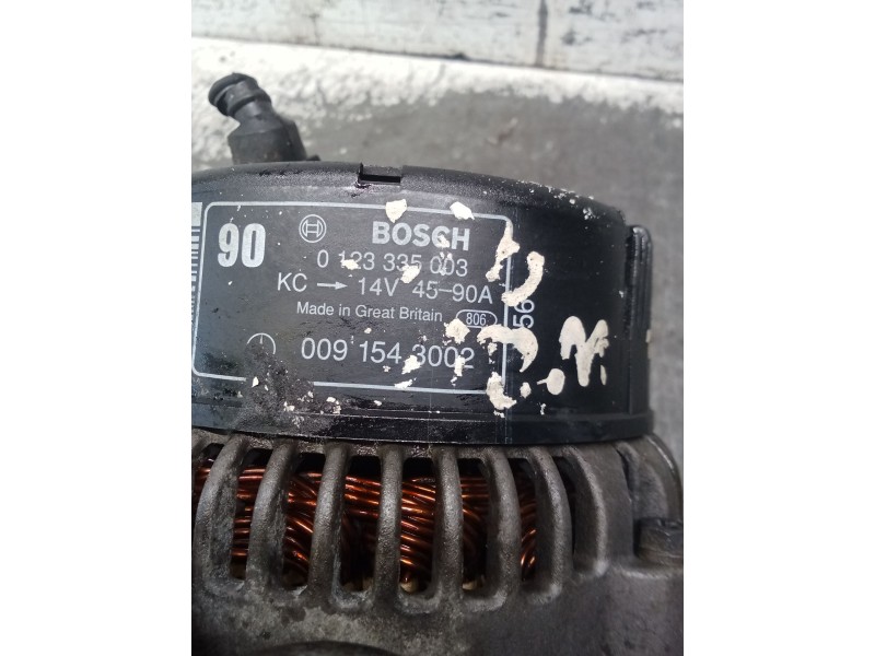 Recambio de alternador para ssangyong musso (fj) 2.9 d referencia OEM IAM 0123335003 0091543002 BOSCH