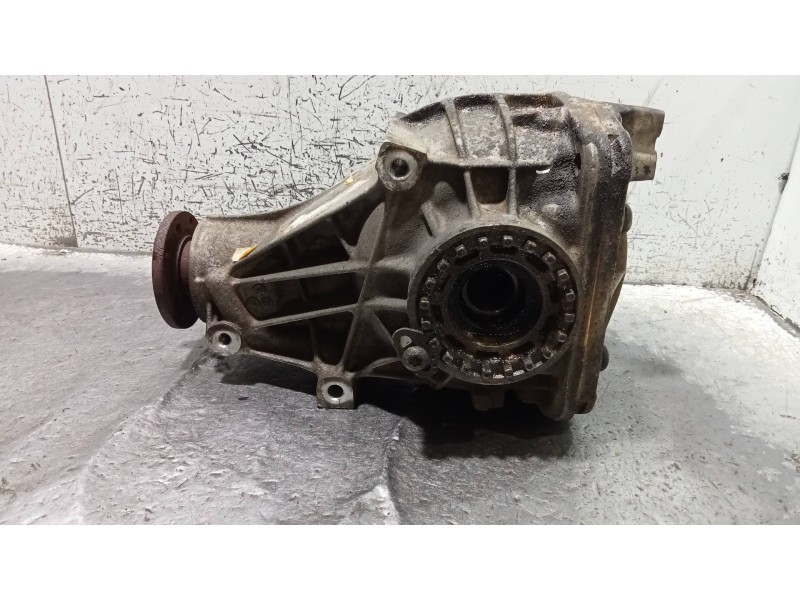 Recambio de diferencial trasero para ford sierra berlina gl referencia OEM IAM 85GG4033BA  