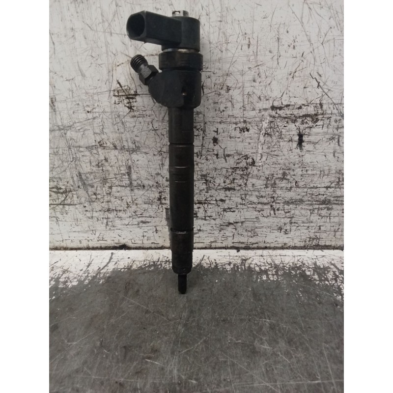 Recambio de inyector para mercedes-benz clase c (w203) berlina 220 cdi (203.006) referencia OEM IAM 0986435 A6110701787 