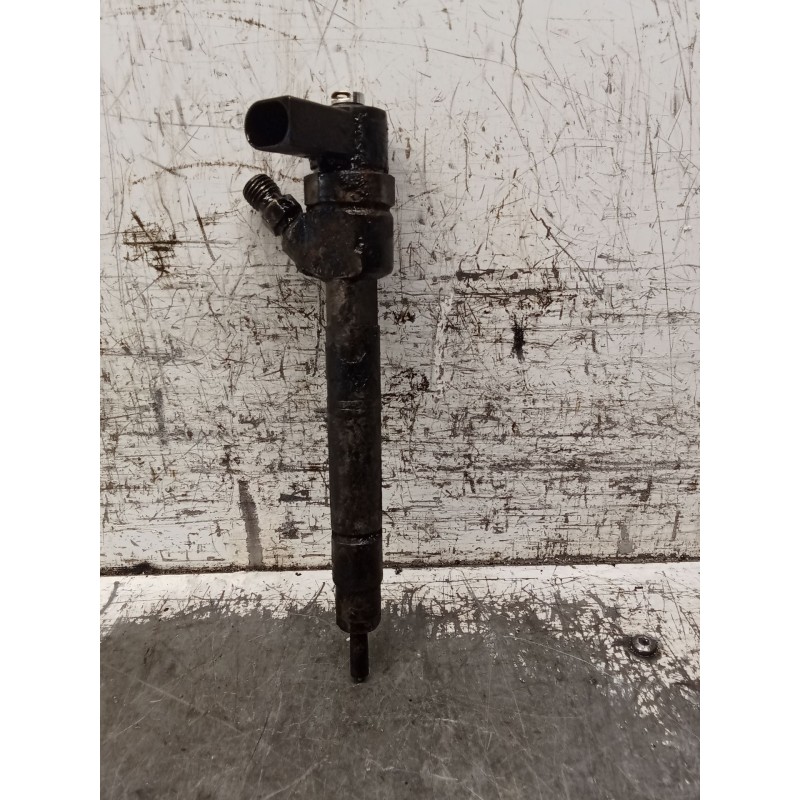 Recambio de inyector para mercedes-benz clase c (w203) berlina 220 cdi (203.006) referencia OEM IAM 0986435 A6110701787 