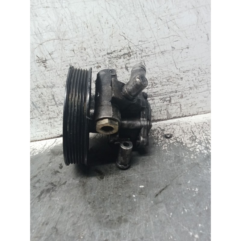 Recambio de bomba direccion para mercedes-benz clase c (w203) berlina 220 cdi (203.006) referencia OEM IAM A6112300115  