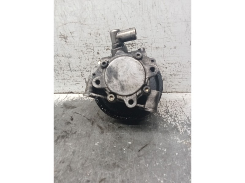 Recambio de bomba direccion para mercedes-benz clase c (w203) berlina 220 cdi (203.006) referencia OEM IAM A6112300115  