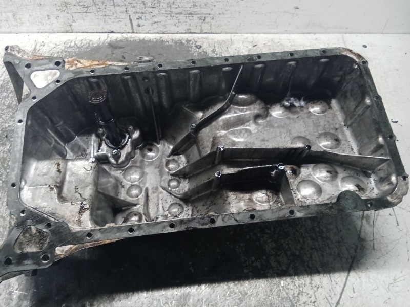 Recambio de carter para mercedes-benz clase c (w203) berlina 220 cdi (203.006) referencia OEM IAM R6110140602  