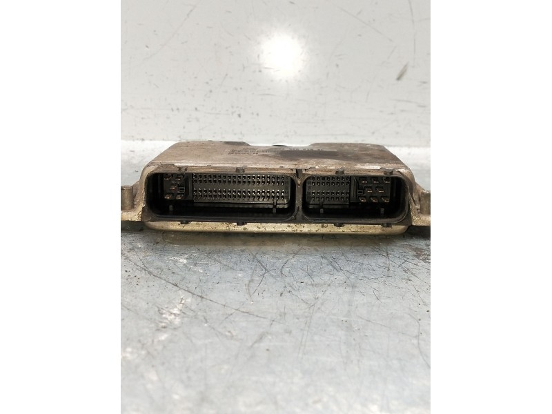 Recambio de centralita motor uce para volkswagen lt 28-46 ii caja/chasis (2dc, 2df, 2dg, 2dl, 2dm) 2.5 tdi referencia OEM IAM 02