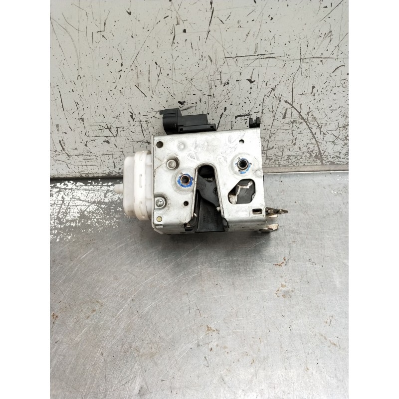 Recambio de motor cierre centralizado delantero derecho para audi a3 (8l1) s3 quattro referencia OEM IAM 8L1837016C 3P 