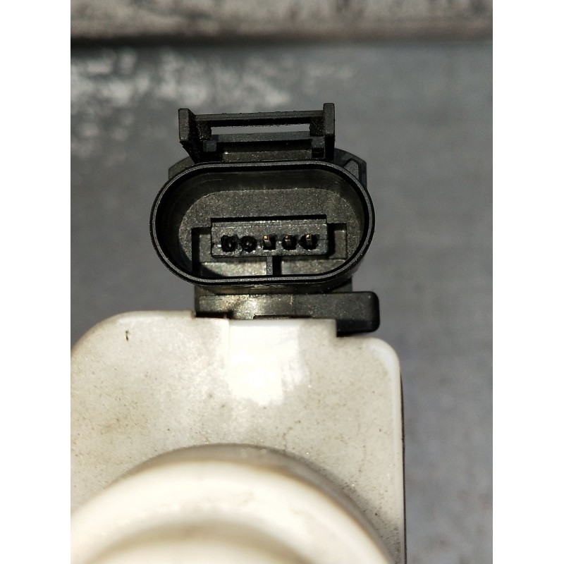 Recambio de motor cierre centralizado delantero derecho para audi a3 (8l1) s3 quattro referencia OEM IAM 8L1837016C 3P 