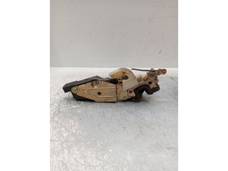 Recambio de motor cierre centralizado delantero derecho para opel omega a (v87) 2.0 (f19, m19, n19) referencia OEM IAM 90277856 