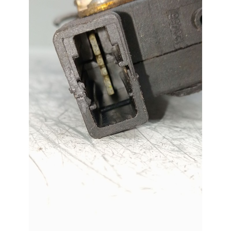 Recambio de motor cierre centralizado delantero derecho para opel omega a (v87) 2.0 (f19, m19, n19) referencia OEM IAM 90277856 