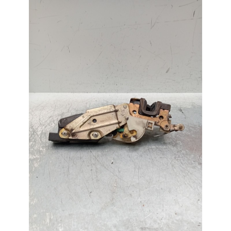 Recambio de motor cierre centralizado delantero izquierdo para opel omega a (v87) 2.0 (f19, m19, n19) referencia OEM IAM 9027785