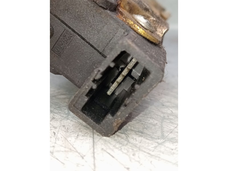 Recambio de motor cierre centralizado delantero izquierdo para opel omega a (v87) 2.0 (f19, m19, n19) referencia OEM IAM 9027785