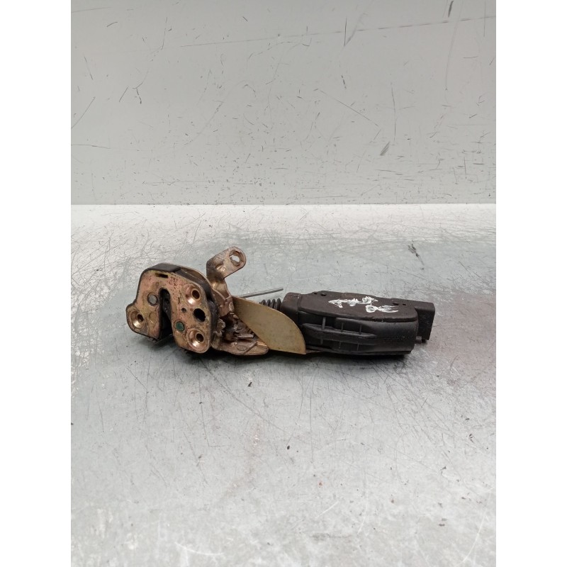 Recambio de motor cierre centralizado trasero derecho para opel omega a (v87) 2.0 (f19, m19, n19) referencia OEM IAM 90229916 90
