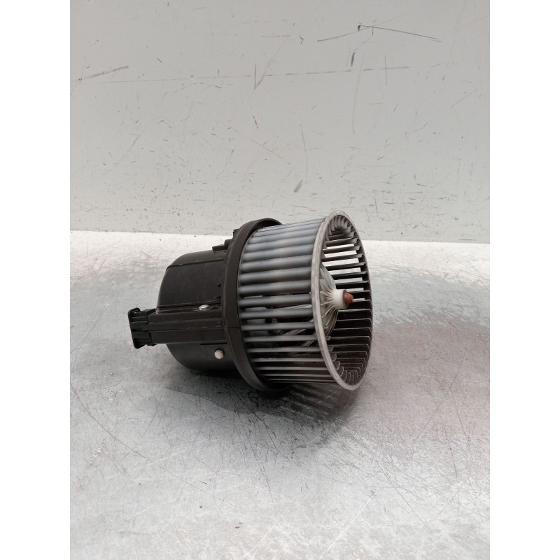 Recambio de motor calefaccion para land rover range rover evoque (l538) 2.0 d 4x4 referencia OEM IAM 9415188  