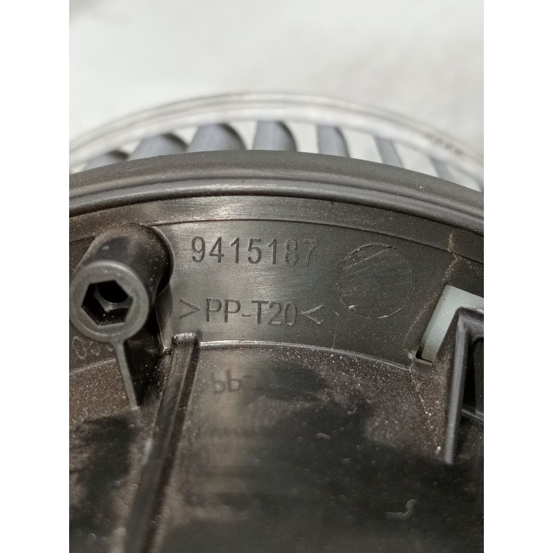 Recambio de motor calefaccion para land rover range rover evoque (l538) 2.0 d 4x4 referencia OEM IAM 9415188  