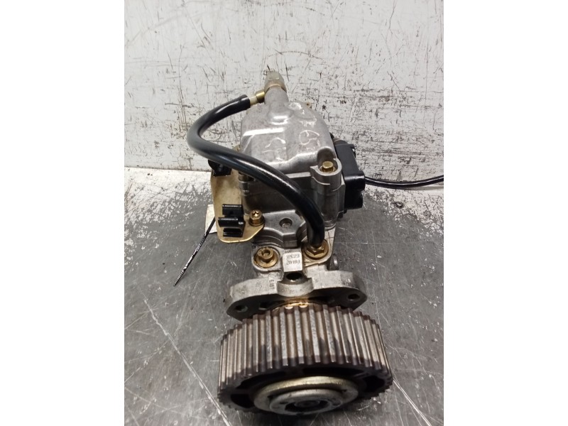 Recambio de bomba inyeccion para volvo v40 station wagon (645) 1.9 di referencia OEM IAM 0460414984 7700114070 BOSCH