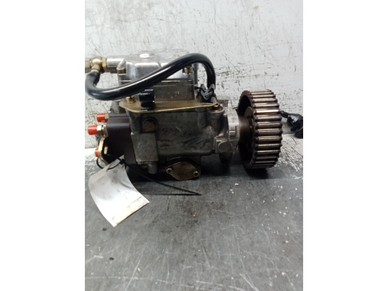 Recambio de bomba inyeccion para volvo v40 station wagon (645) 1.9 di referencia OEM IAM 0460414984 7700114070 BOSCH