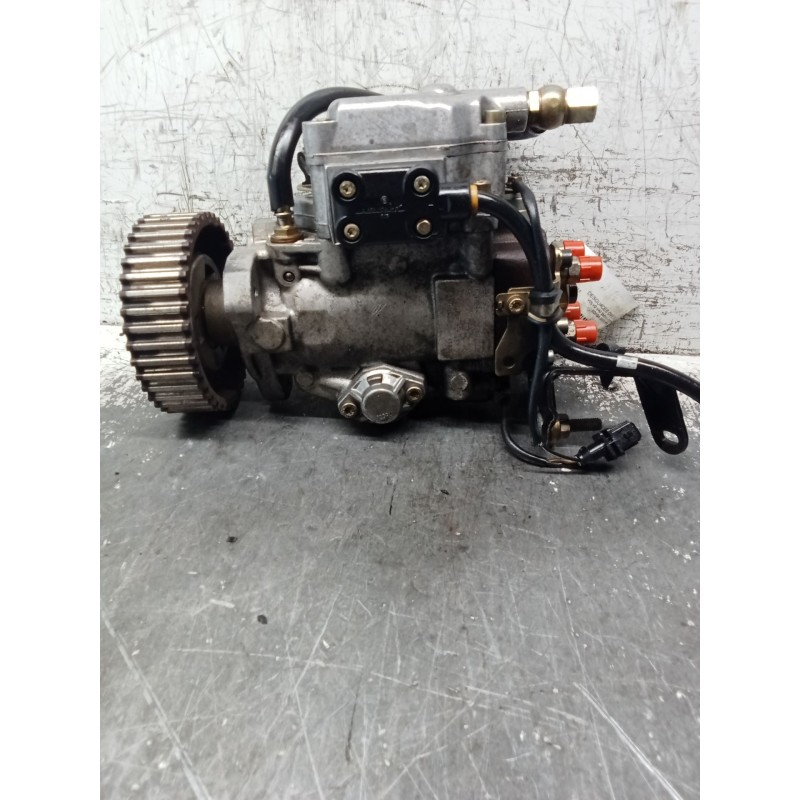 Recambio de bomba inyeccion para volvo v40 station wagon (645) 1.9 di referencia OEM IAM 0460414984 7700114070 BOSCH