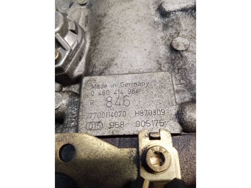 Recambio de bomba inyeccion para volvo v40 station wagon (645) 1.9 di referencia OEM IAM 0460414984 7700114070 BOSCH