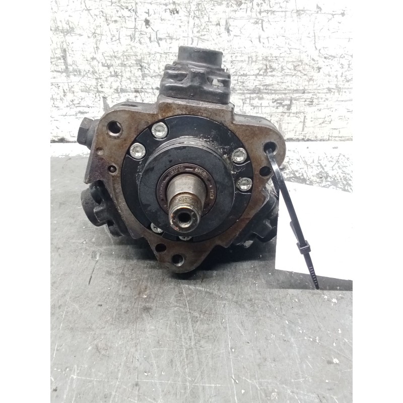 Recambio de bomba inyeccion para iveco daily iv caja/chasis 35c13, 35c13 /p, 35s13 d, 35s13, 35s13 /p referencia OEM IAM 0445010