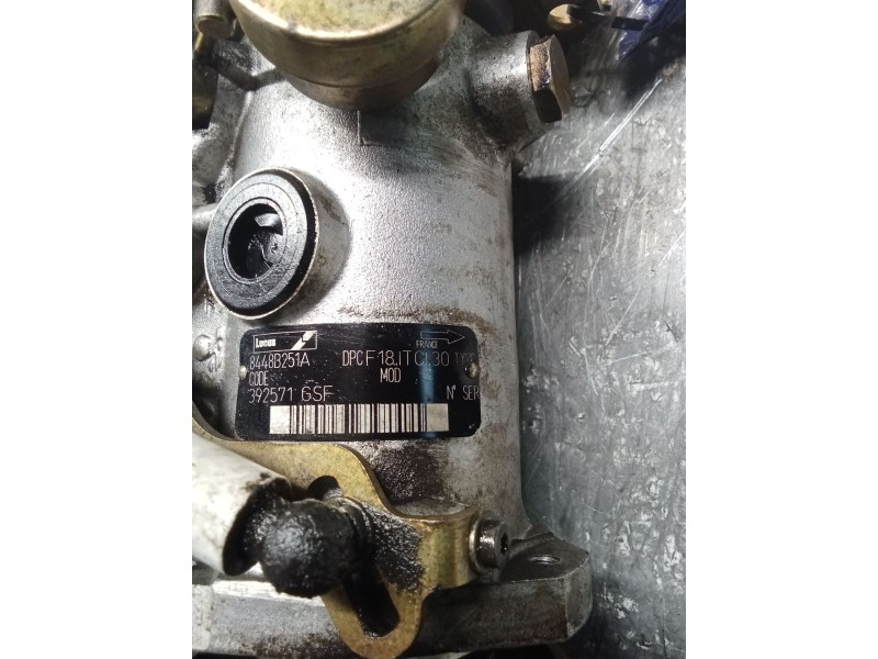 Recambio de bomba inyeccion para ford mondeo ii (bap) 1.8 td referencia OEM IAM 8448B251A   Recambio de bomba inyeccion para ford mondeo ii (bap) 1.8 td referencia OEM IAM 8448B251A