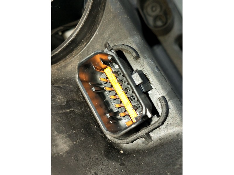 Recambio de faro izquierdo para citroën c4 grand picasso i (ua_) 1.6 hdi referencia OEM IAM   