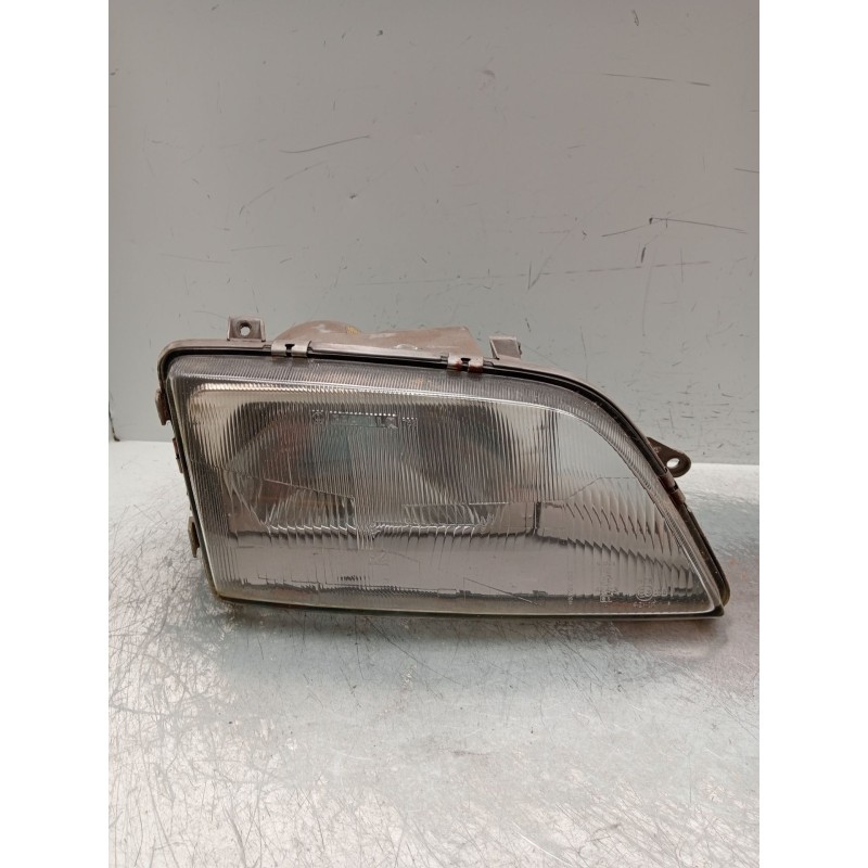 Recambio de faro derecho para opel omega a (v87) 2.0 (f19, m19, n19) referencia OEM IAM 90213584 05766381 