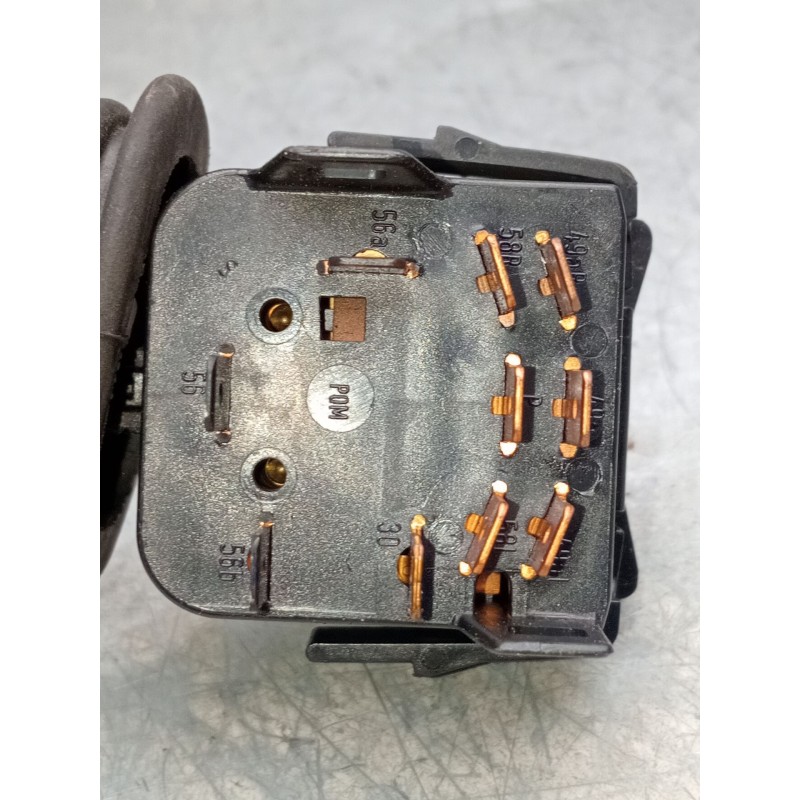 Recambio de mando luces para opel omega a (v87) 2.0 (f19, m19, n19) referencia OEM IAM 90228194 90213330 90213325