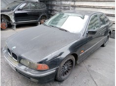 bmw 5 (e39) del año 2000