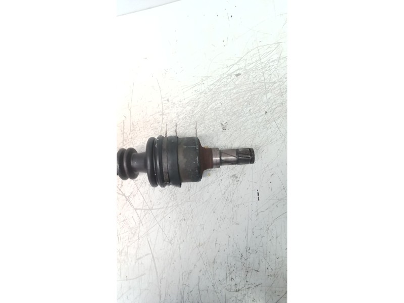 Recambio de transmision delantera izquierda para saab 9-3 berlina 2.2 16v tid cat referencia OEM IAM 8152120586051B  