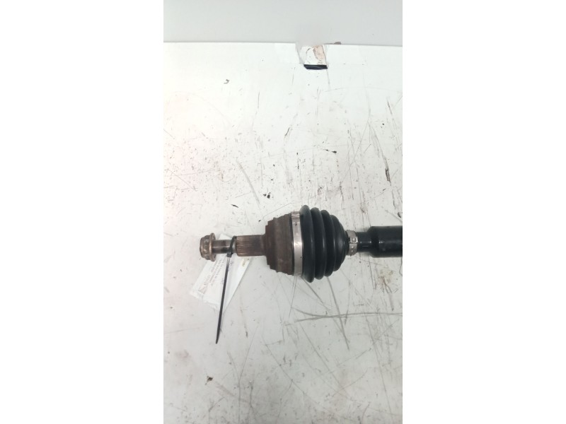 Recambio de transmision delantera derecha para skoda octavia berlina (1u2) 1.6 referencia OEM IAM 1J040728L  