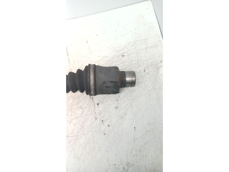 Recambio de transmision trasera izquierda para ssangyong rodius 2.7 turbodiesel cat referencia OEM IAM   