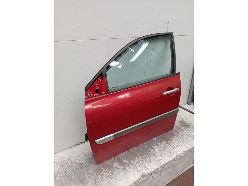 Recambio de puerta delantera izquierda para renault megane ii (bm0/1_, cm0/1_) 1.9 dci (bm0g, cm0g) referencia OEM IAM  5p 