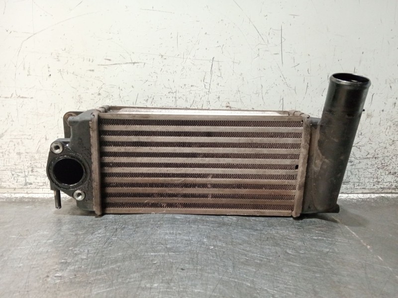 Recambio de intercooler para toyota auris (_e15_) 1.4 d-4d (nde150_) referencia OEM IAM JD1270000692  