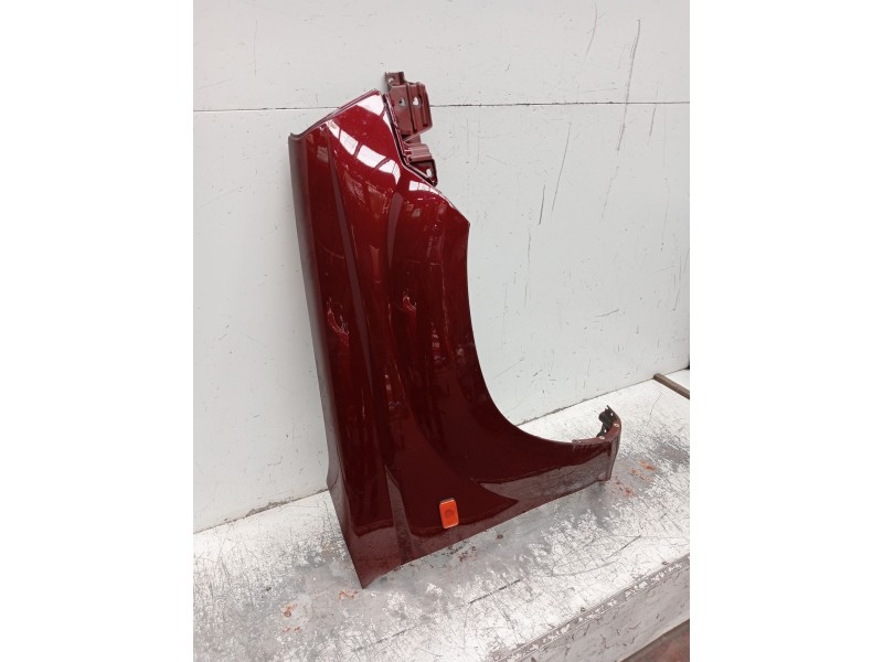Recambio de aleta delantera derecha para nissan x-trail i (t30) 2.5 4x4 referencia OEM IAM   