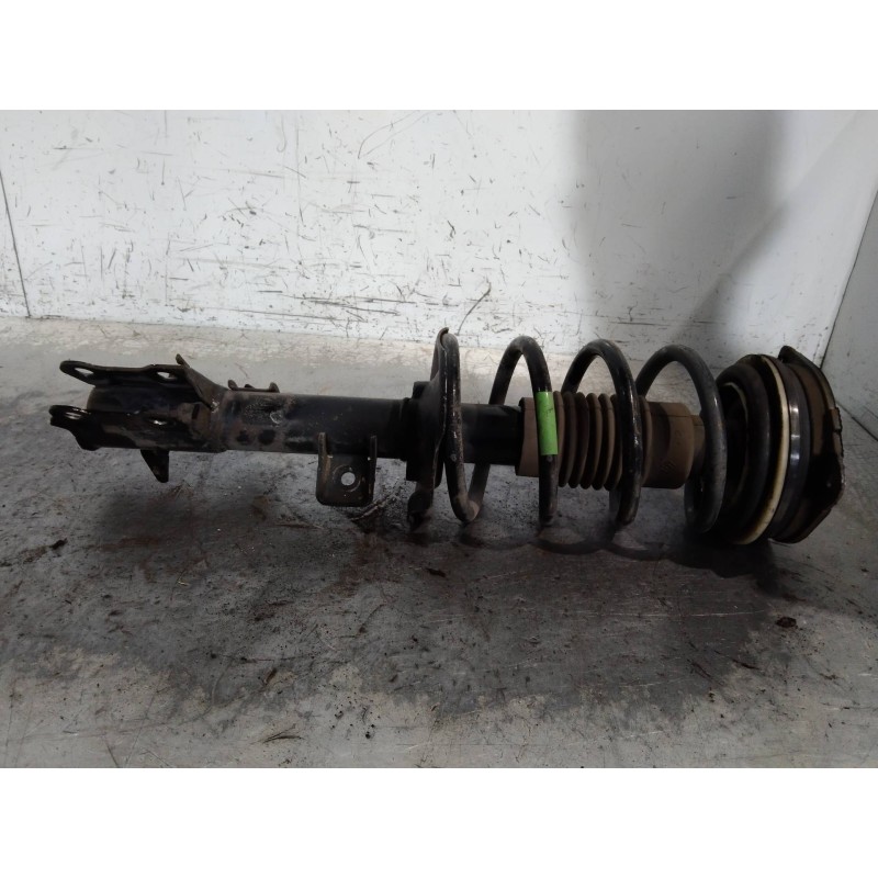 Recambio de amortiguador delantero izquierdo para nissan nv 200 (m20) 1.5 dci cat referencia OEM IAM 54303BJ00A 47050M 