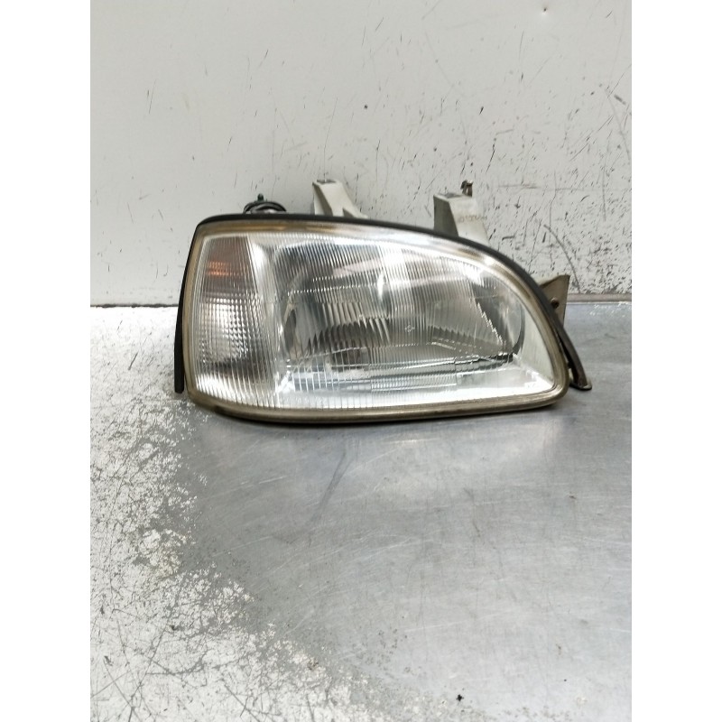 Recambio de faro derecho para renault clio i (b/c57_, 5/357_) 1.2 (5/357y, 5/357k) referencia OEM IAM 67724289  
