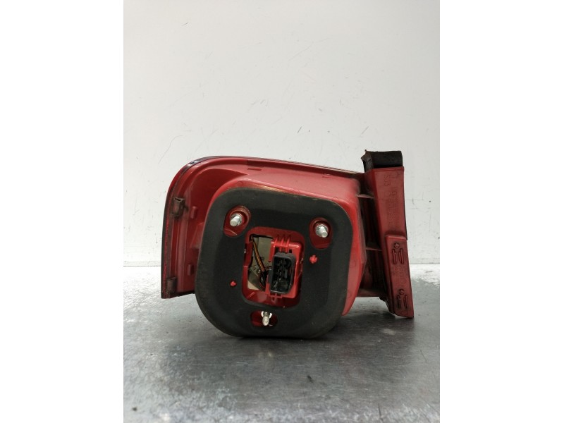 Recambio de piloto trasero derecho para volkswagen passat b6 (3c2) 2.0 tdi 16v referencia OEM IAM 3C5945096H  