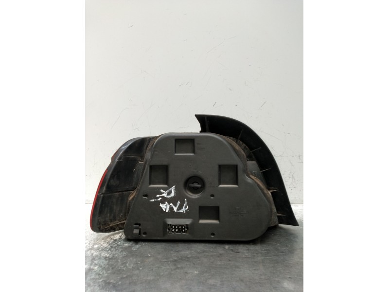 Recambio de piloto trasero derecho para bmw 5 (e39) 525 tds referencia OEM IAM 14603400  