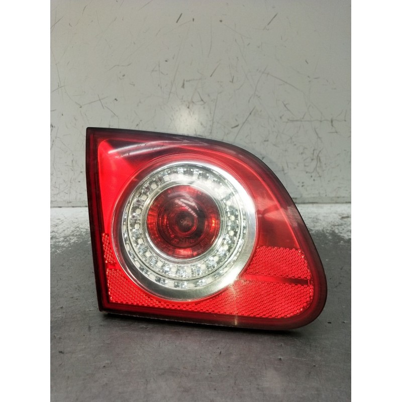 Recambio de piloto trasero izquierdo interior para volkswagen passat b6 (3c2) 2.0 tdi 16v referencia OEM IAM 3C5945093E  