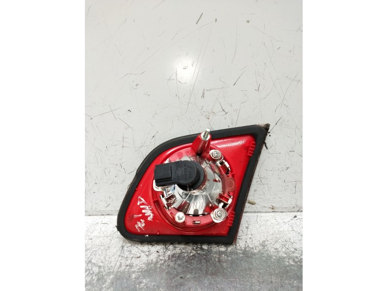 Recambio de piloto trasero izquierdo interior para volkswagen passat b6 (3c2) 2.0 tdi 16v referencia OEM IAM 3C5945093E  