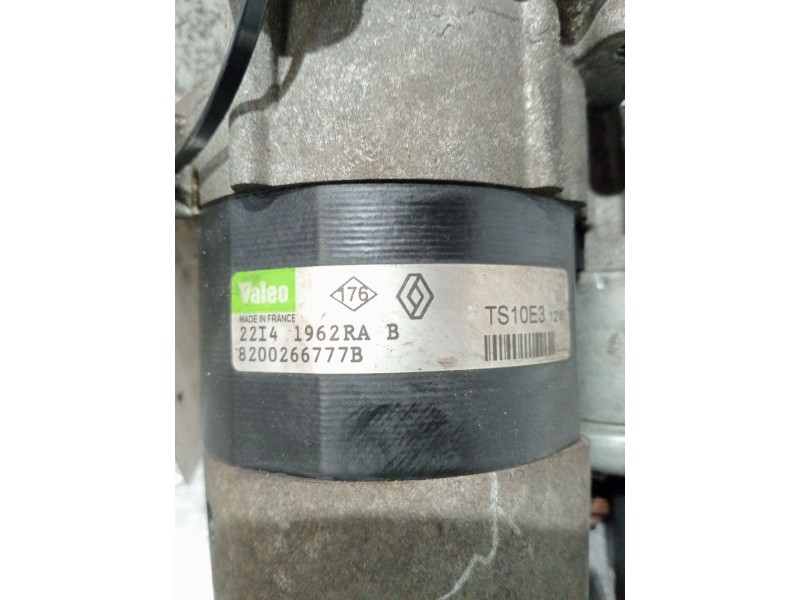 Recambio de motor arranque para renault megane ii station wagon (km0/1_) 1.6 referencia OEM IAM 8200266777B  