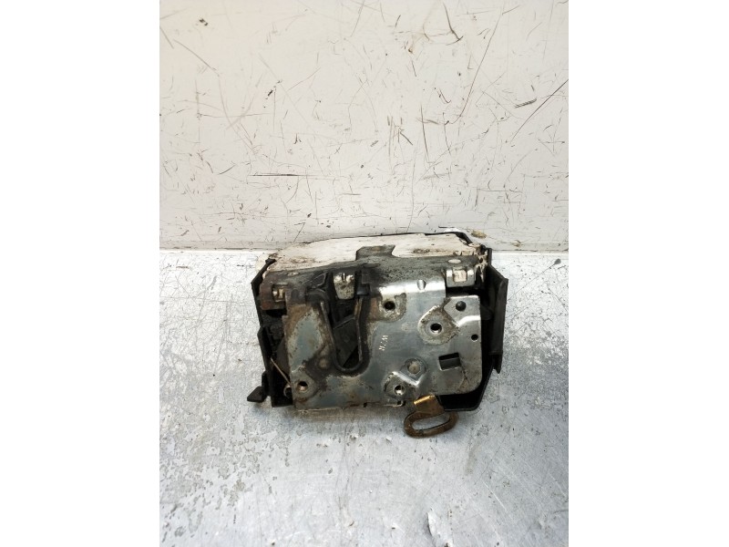 Recambio de motor cierre centralizado delantero derecho para mini mini (r50,r53) cooper referencia OEM IAM  3P 