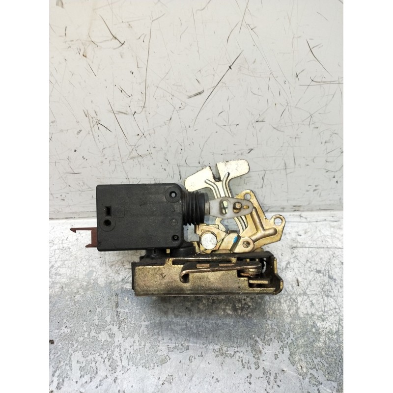 Recambio de motor cierre centralizado trasero izquierdo para citroën saxo (s0, s1) 1.1 x, sx referencia OEM IAM   