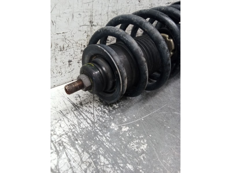 Recambio de amortiguador delantero derecho para volkswagen passat b3/b4 (3a2, 35i) 2.0 referencia OEM IAM 357413031R  