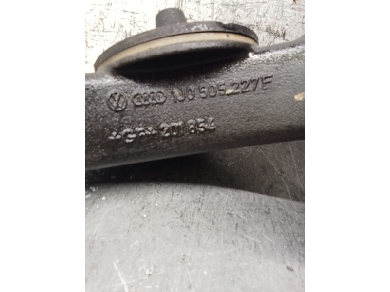 Recambio de mangueta trasera izquierda para audi a3 (8l1) s3 quattro referencia OEM IAM 1J0505227F  