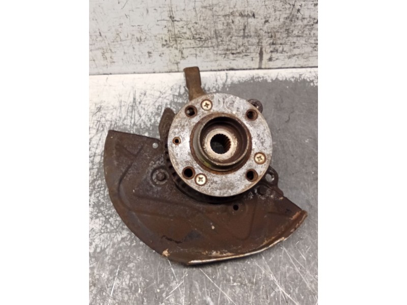 Recambio de mangueta delantera derecha para volkswagen passat b3/b4 (3a2, 35i) 2.0 referencia OEM IAM   